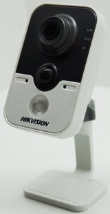 IP камера Hikvision DS-2CD2412F-I 48595 фото