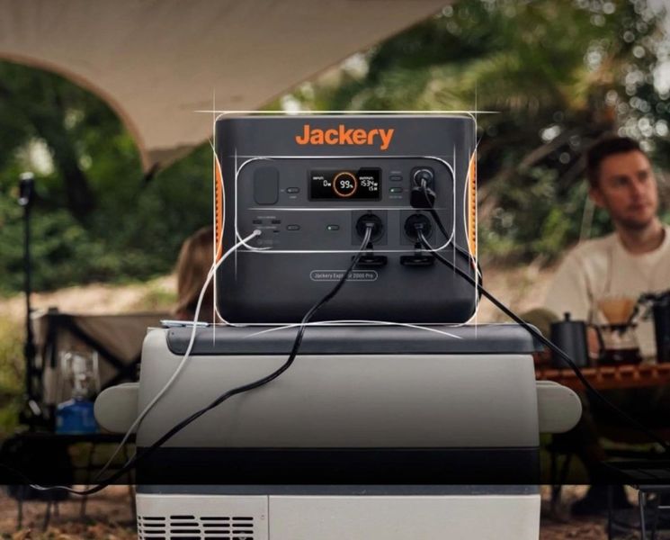 Зарядна станція Jackery Explorer 2000 Pro портативна 47610 фото