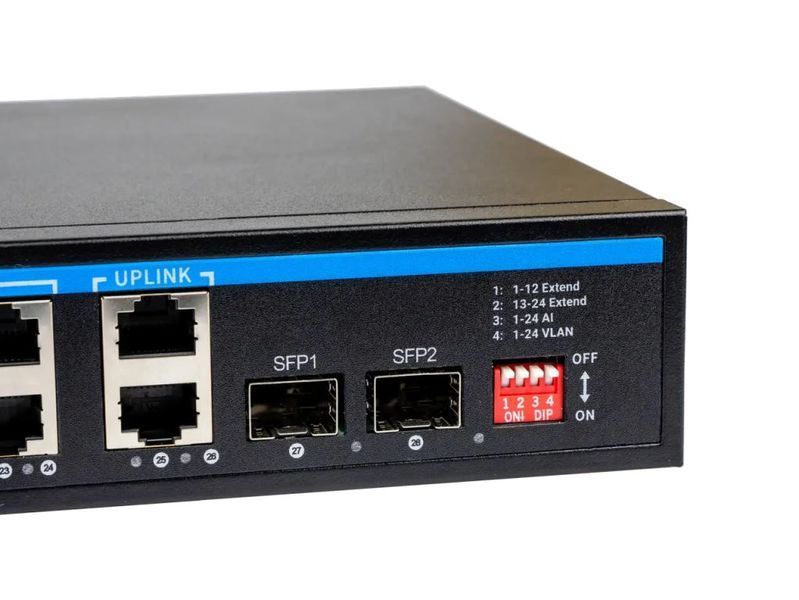 POE комутатор SEVEN P-73224G-2SFP 50628 фото